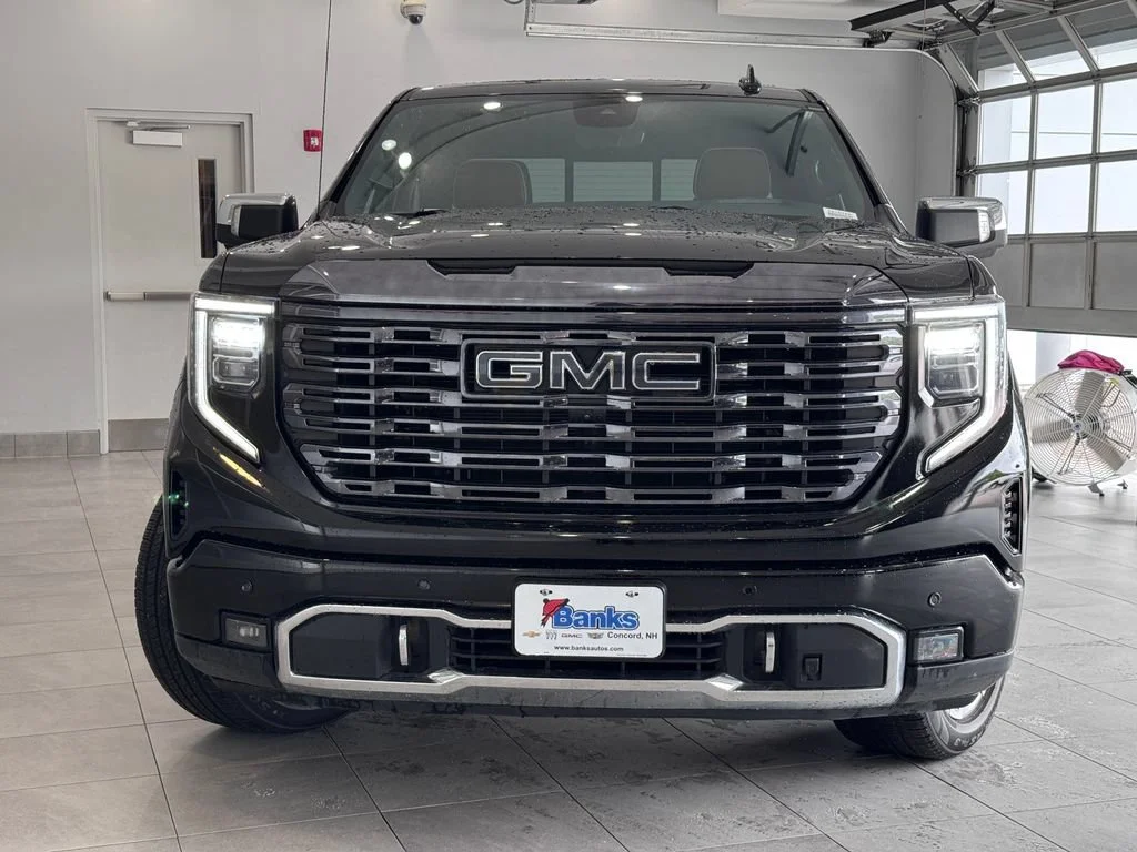 Certified Used 2024 Onyx Black GMC Denali Ultimate image 3