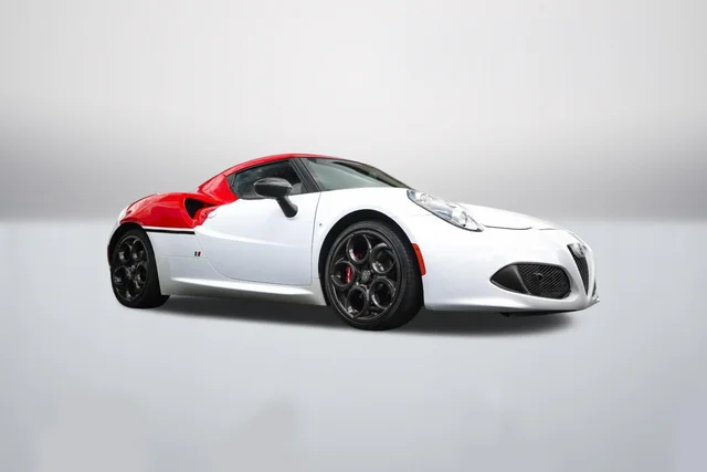 2017 Alfa Romeo 4C Base