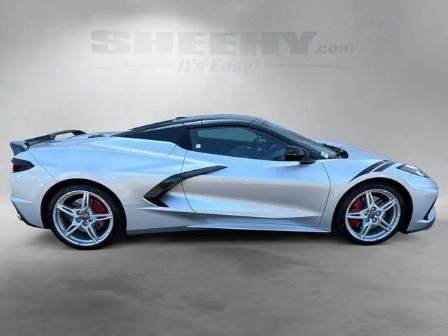 Used 2020 Silver Chevrolet Stingray image 8