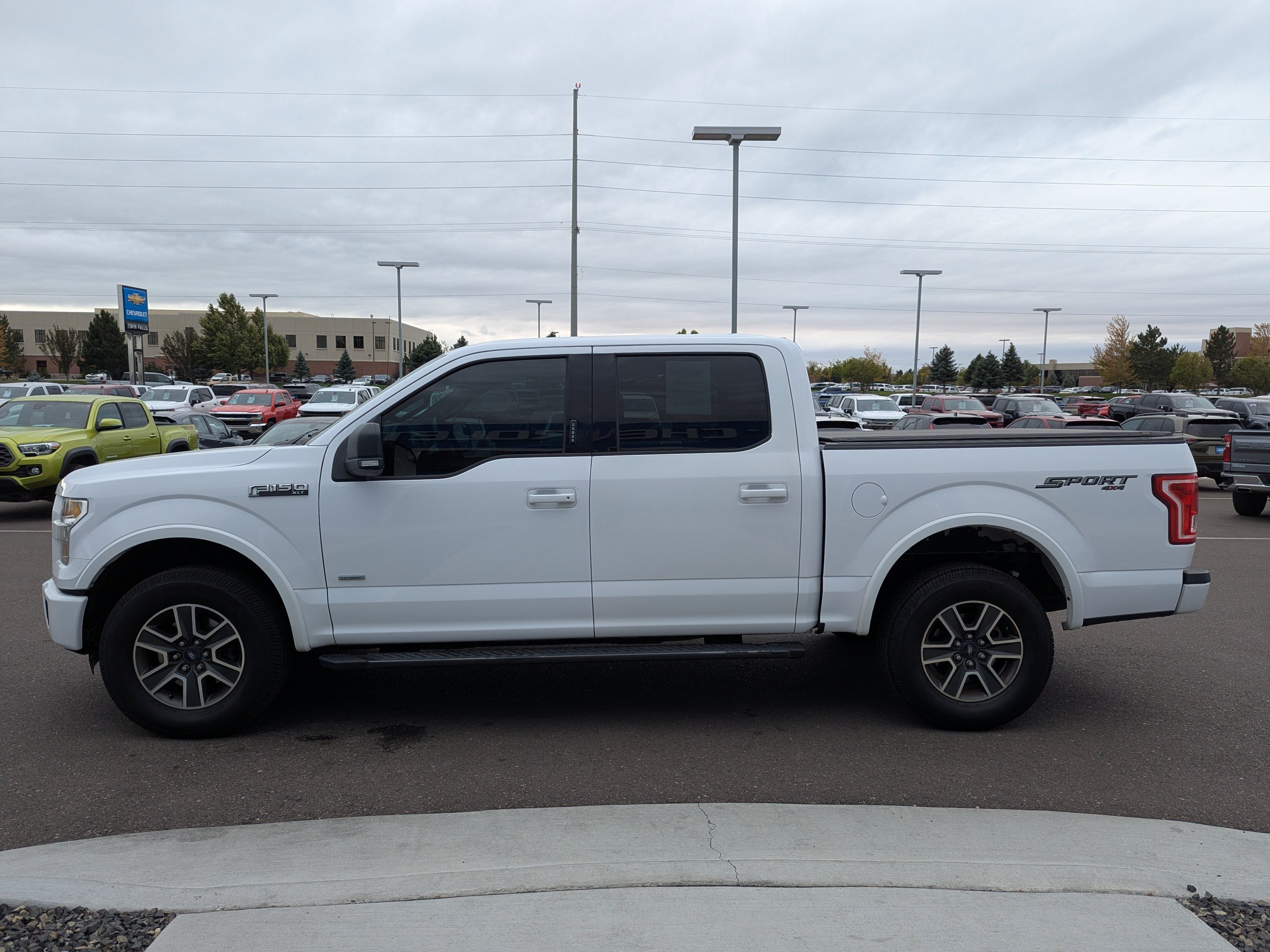 2015 Ford F-150 XLT - Photo 8