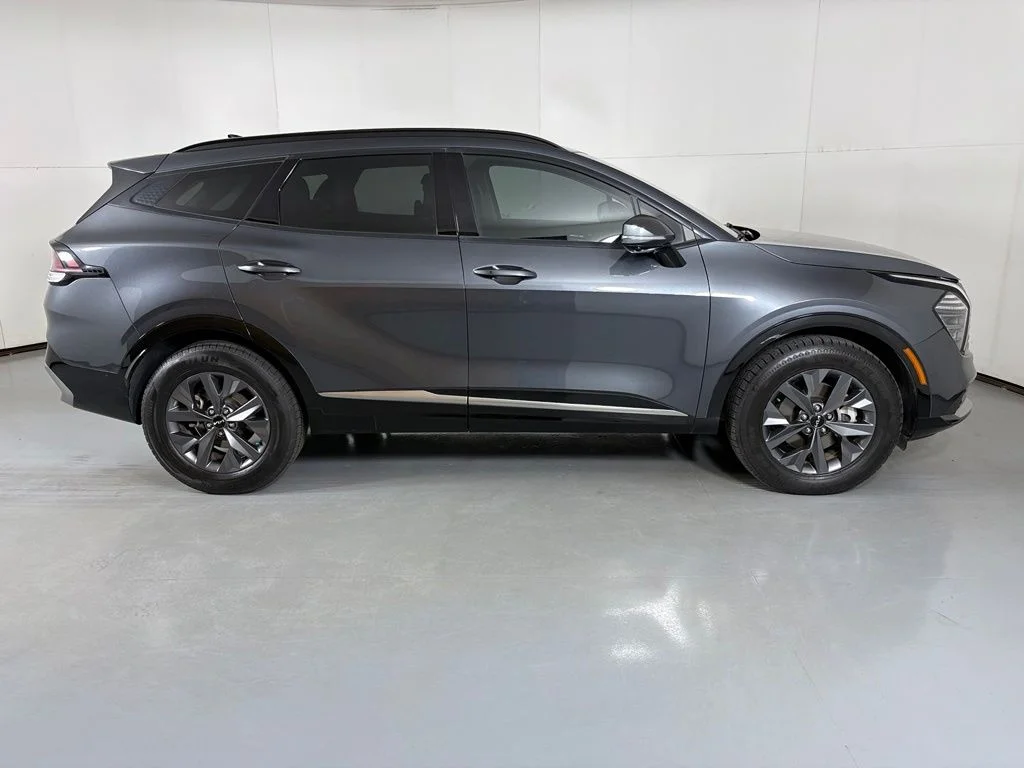 Used 2023 Gray Kia SX-Prestige image 9