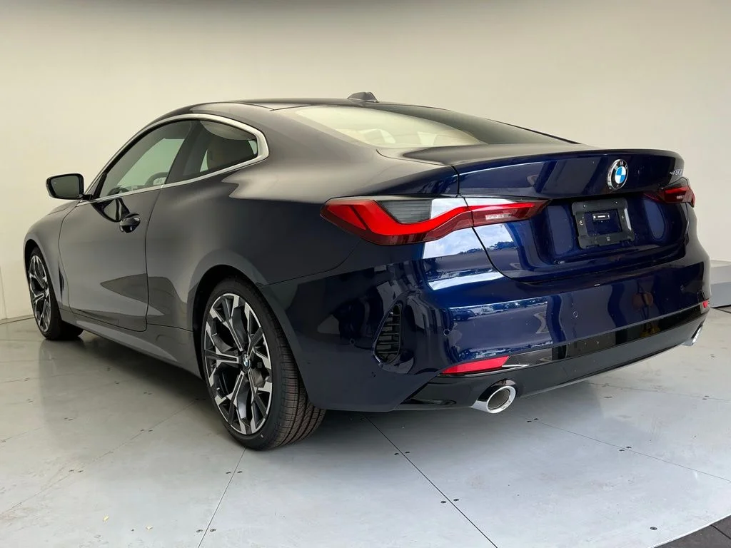 New 2026 Tanzanite Blue II Metallic BMW 430i image 4