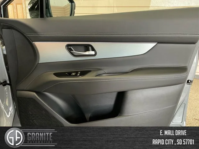 2025 Nissan Murano SL - Photo 23