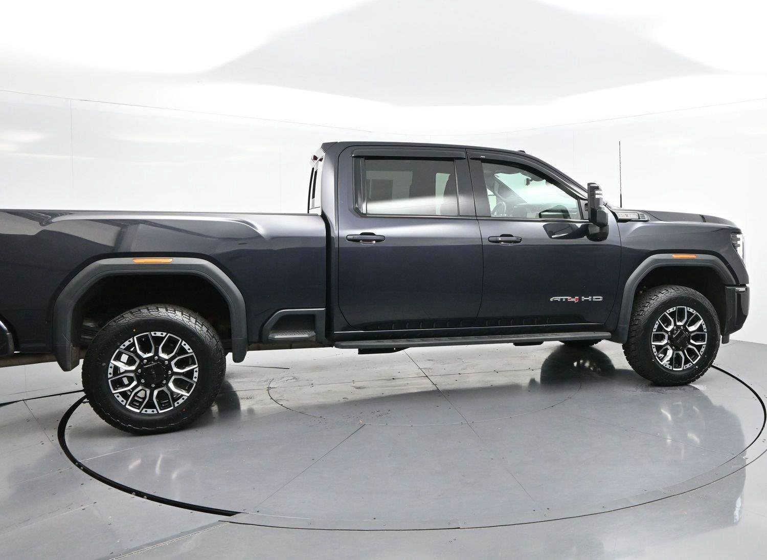 Used 2024 Titanium Rush Metallic GMC AT4 image 8