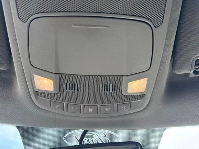 Used 2015 Silver Ford XLT image 22