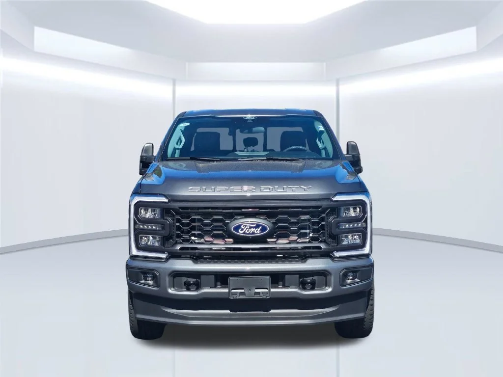 New 2027 Gray Ford XL image 17