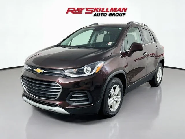 Used 2020 Red Chevrolet LT image 3