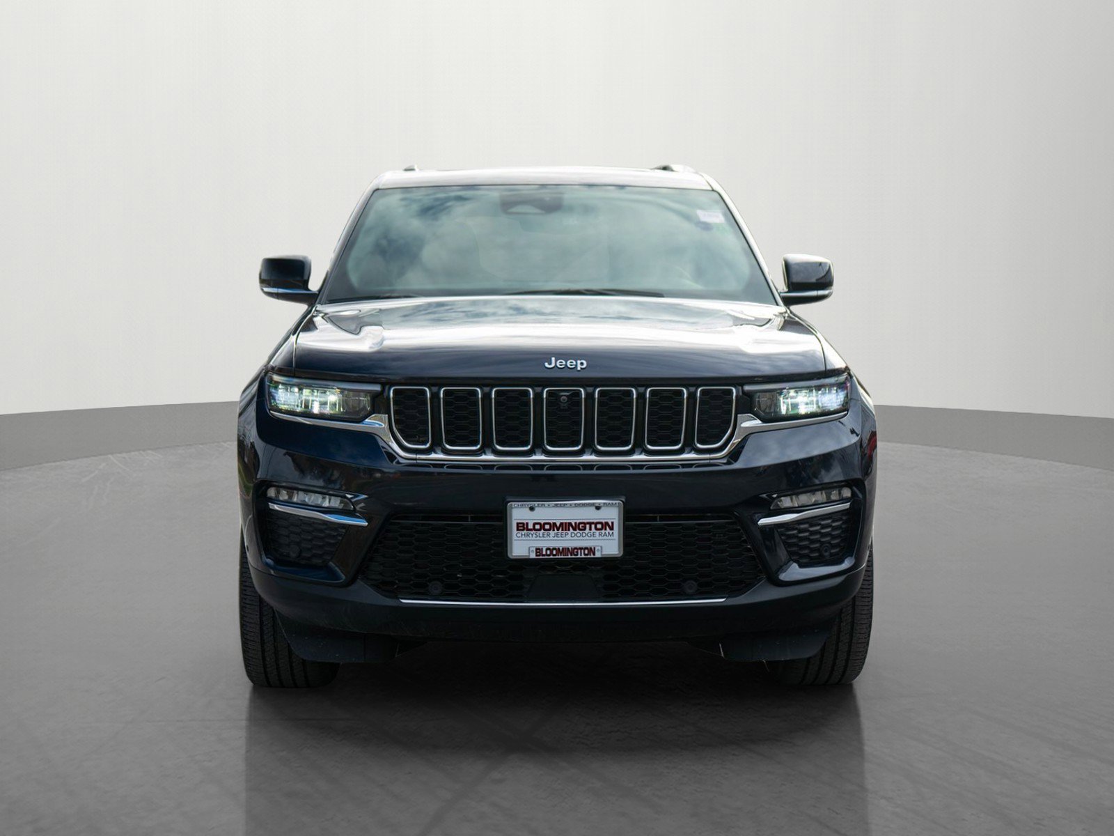 Used 2022 Jeep Grand Cherokee 4xe with VIN 1C4RJYB6XN8759414 for sale in Minneapolis, MN
