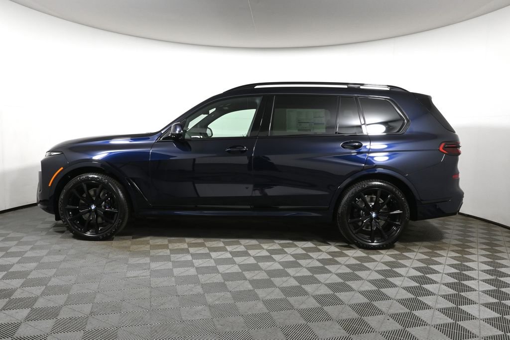 Used 2027 Black BMW xDrive40i image 2