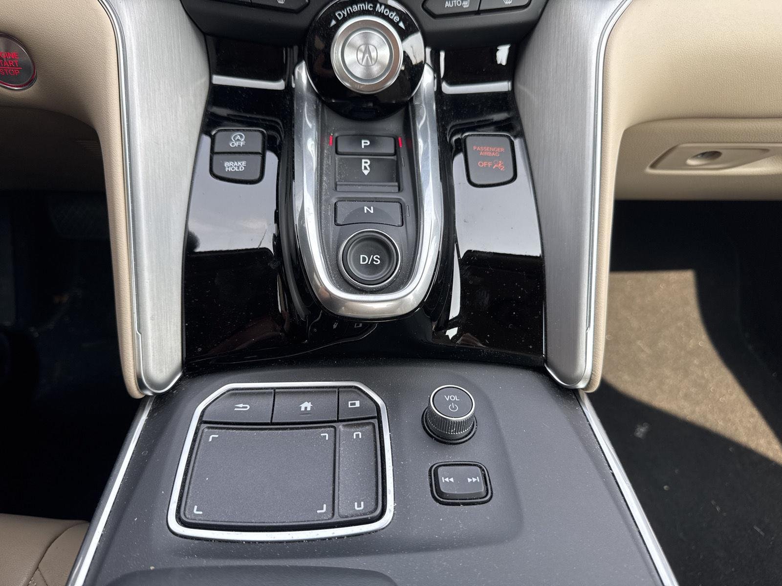 Used 2023 Majestic Black Pearl Acura w/Technology Package image 16