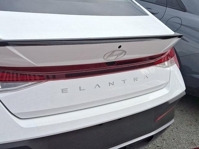 New 2026 Serenity White Pearl Hyundai SEL Sport image 6