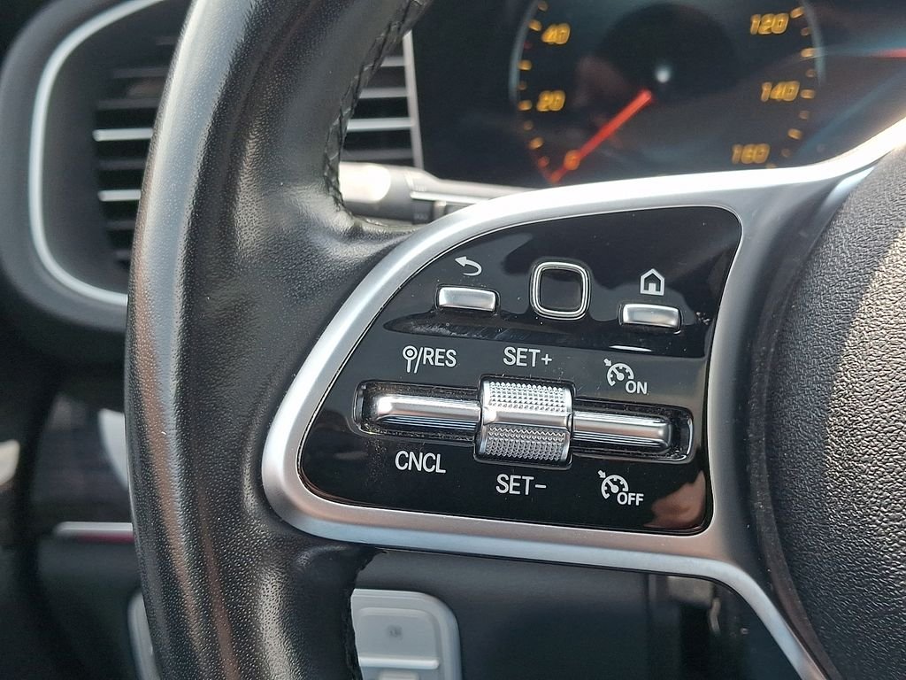 Certified Used 2022 Black Mercedes-Benz GLE 350 image 21