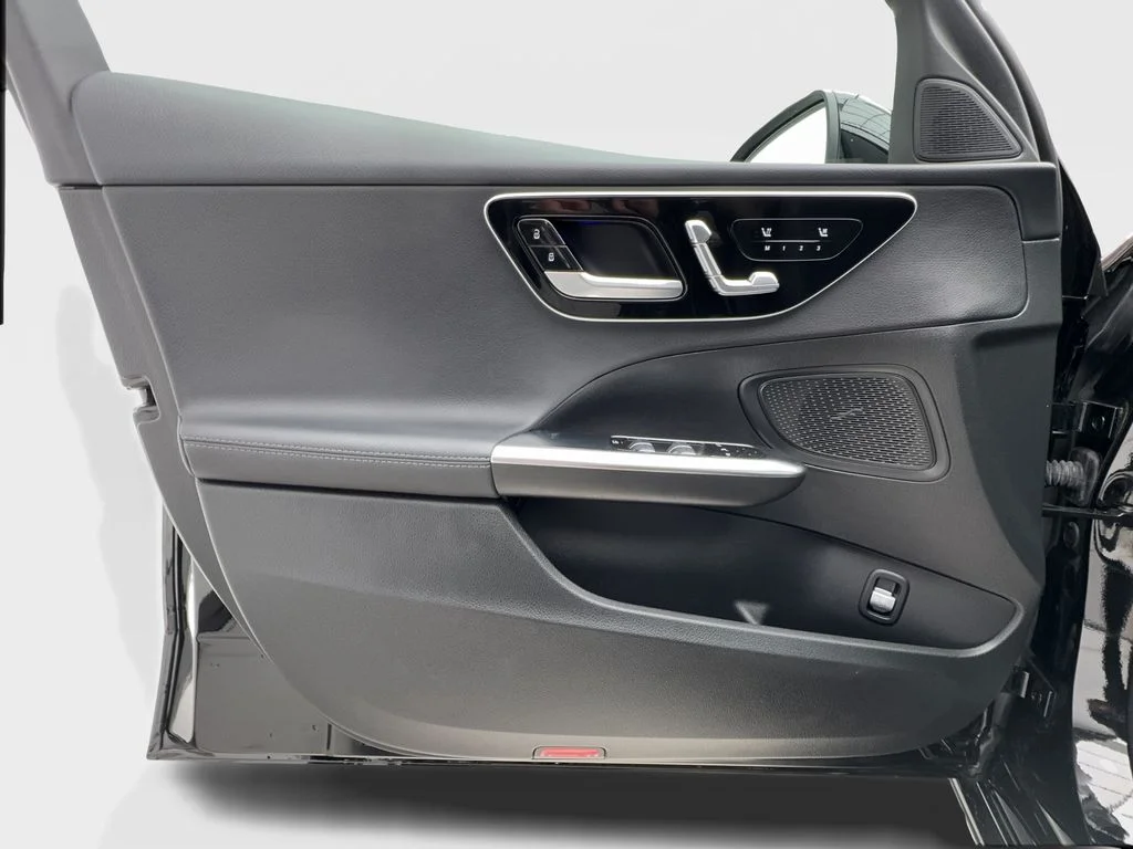 Used 2025 Black Mercedes-Benz C 300 image 23