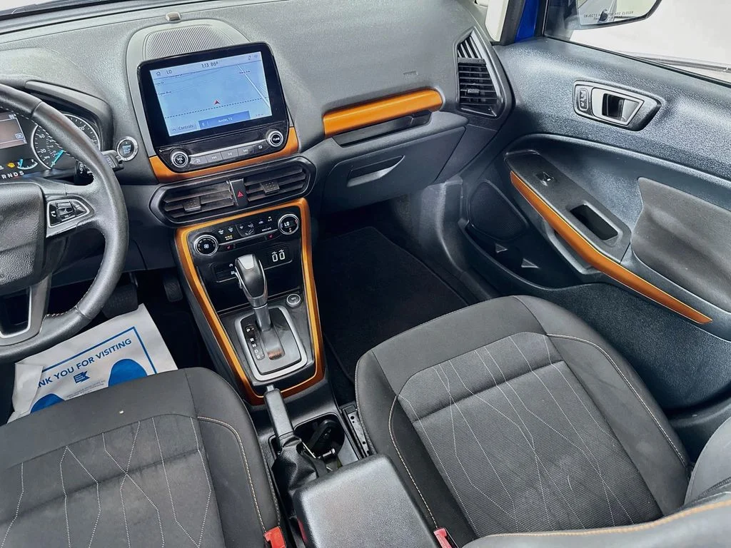 Used 2021 Lightning Blue Metallic Ford SE image 30