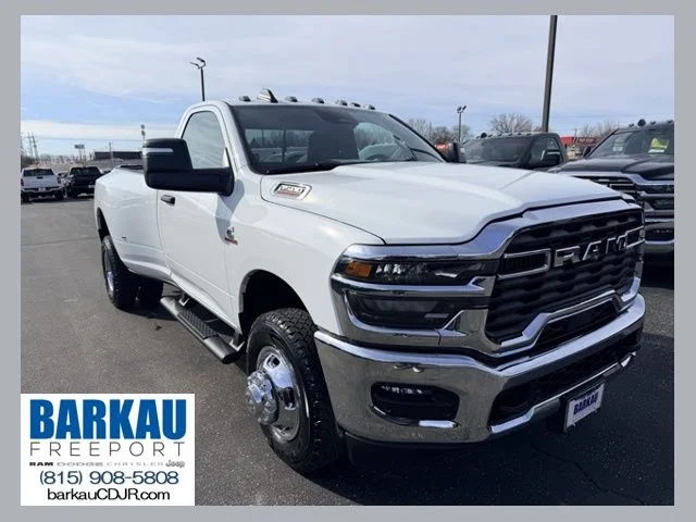 2026 RAM 3500 Tradesman 4X4 Regular cab's photo