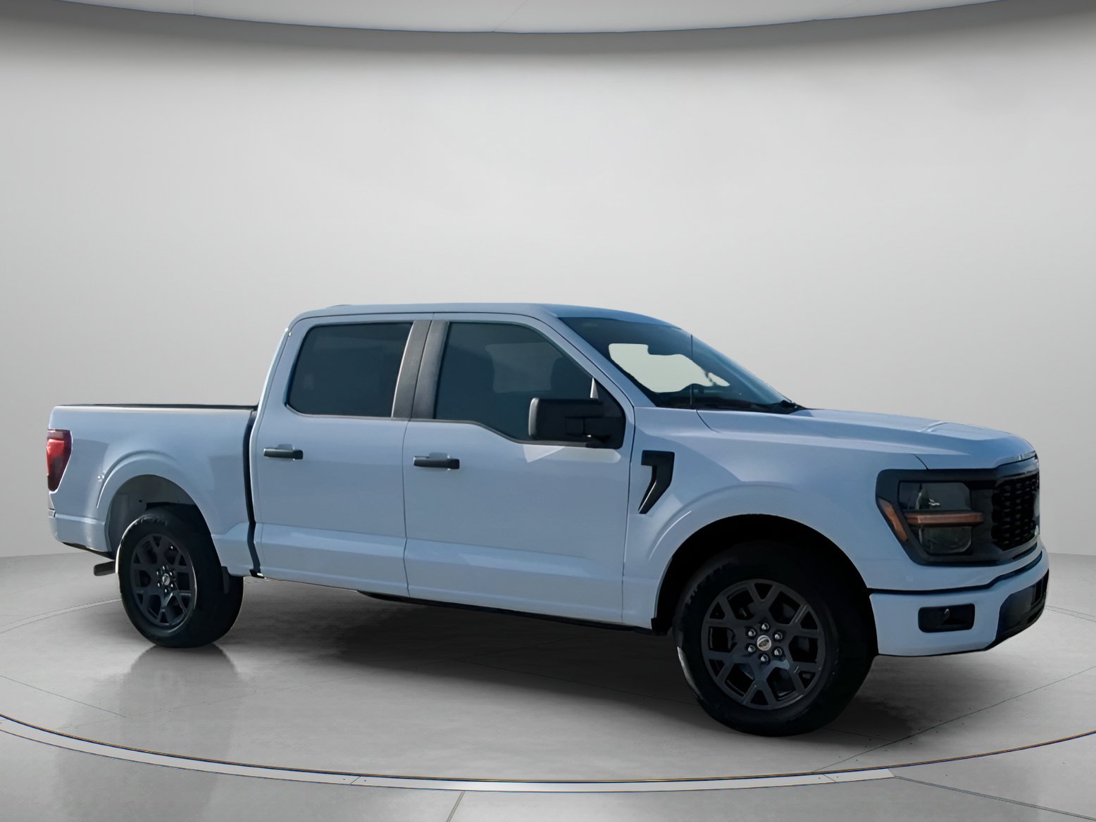 New 2026 Oxford White Ford STX® image 32