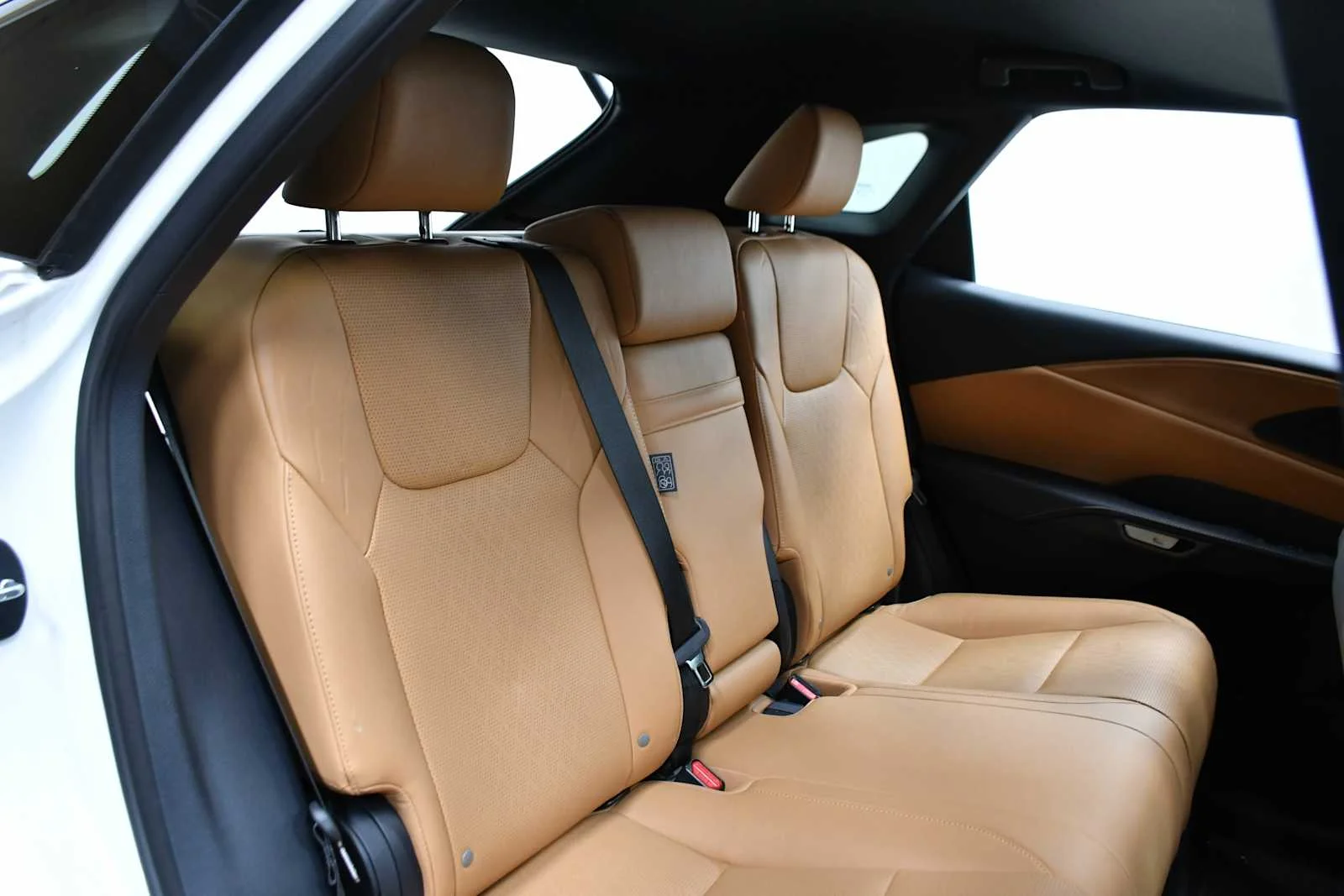 Certified Used 2024 EMINENT WHITE PEARL Lexus Premium Plus image 24