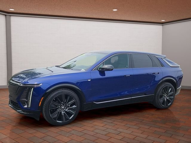 Used 2024 Blue Metallic Cadillac Sport 3 image 32