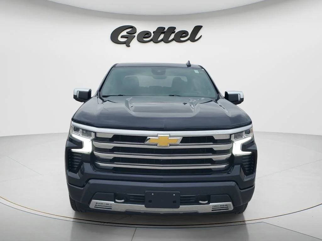 Used 2024 Dark Ash Metallic Chevrolet High Country image 8