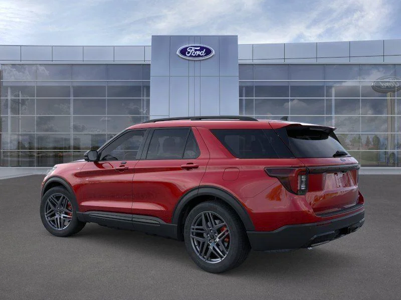 New 2026 Rapid Red Metallic Tinted Clearcoat Ford ST-Line image 4