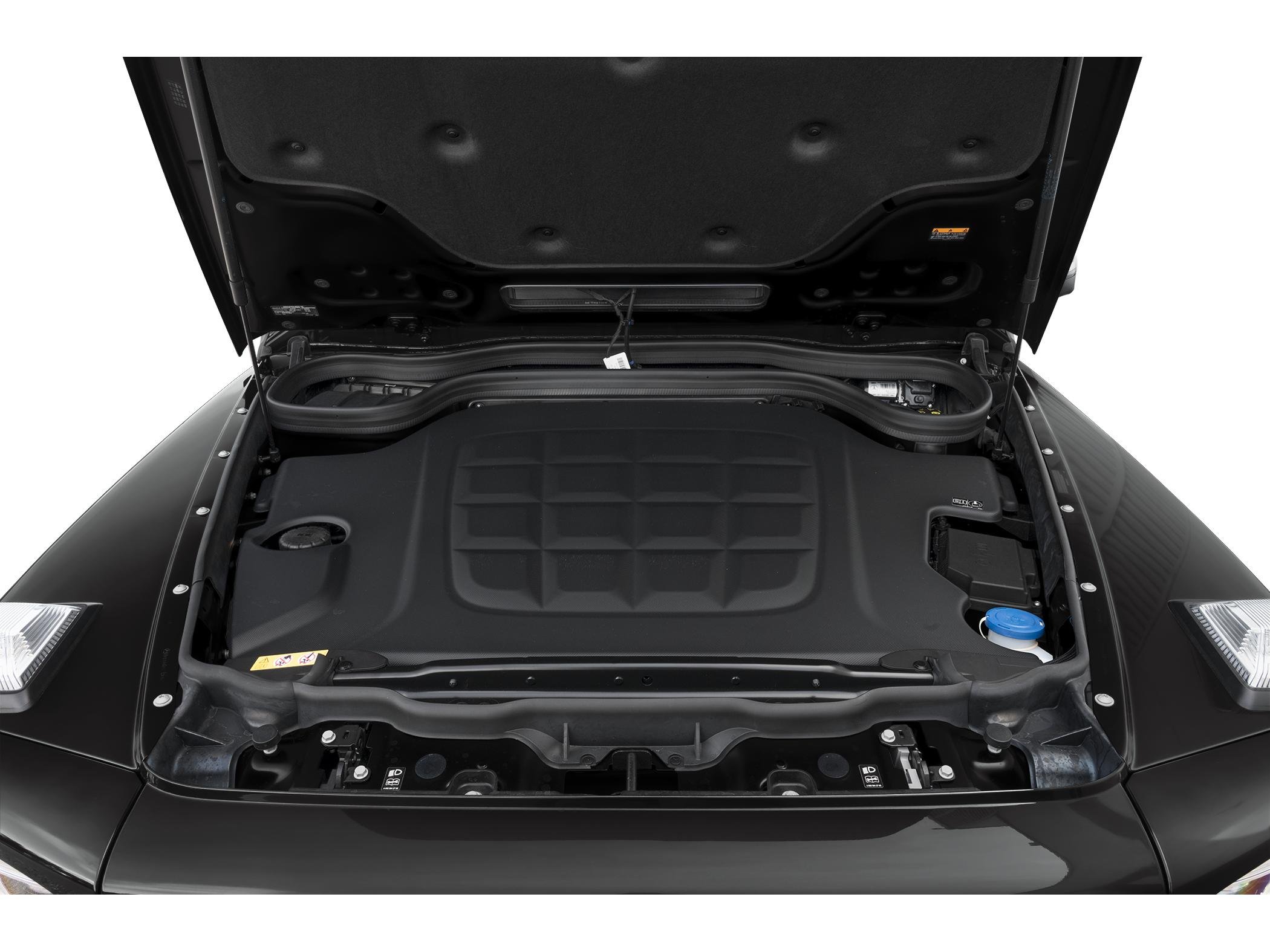 New 2027 MANUFAKTUR Night Black Magno Mercedes-Benz G 580e image 8