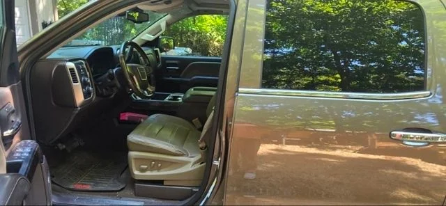 Used 2015 Brown GMC Denali image 7
