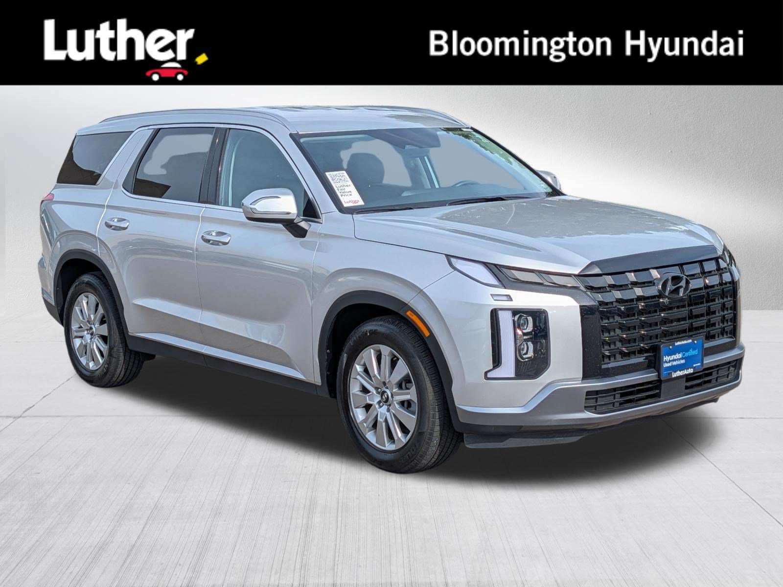 Certified Used 2025 Typhoon Silver Hyundai SEL image 1