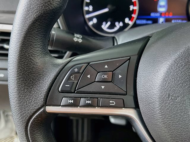 Used 2025 White Nissan SV image 13