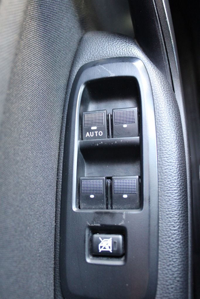 Used 2019 Gray Ford XLT image 24