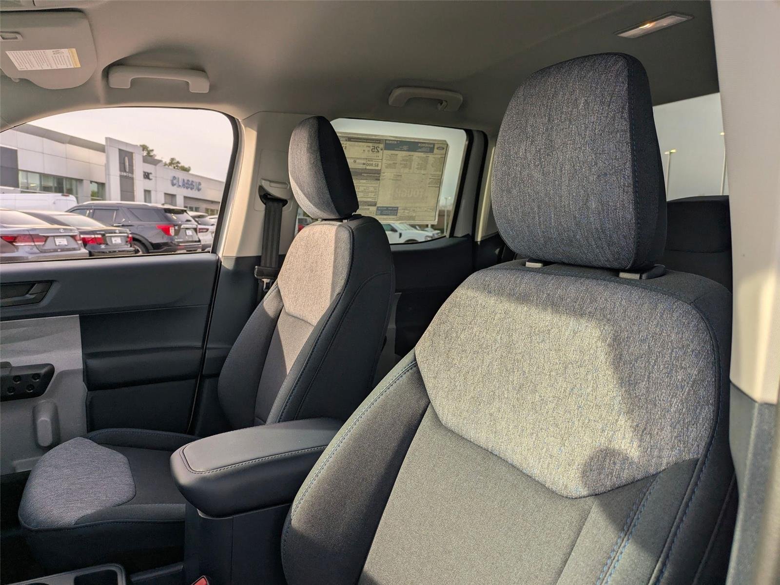 New 2026 Oxford White Ford XLT image 14