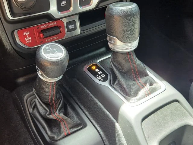 Used 2020 Black Jeep Rubicon image 17