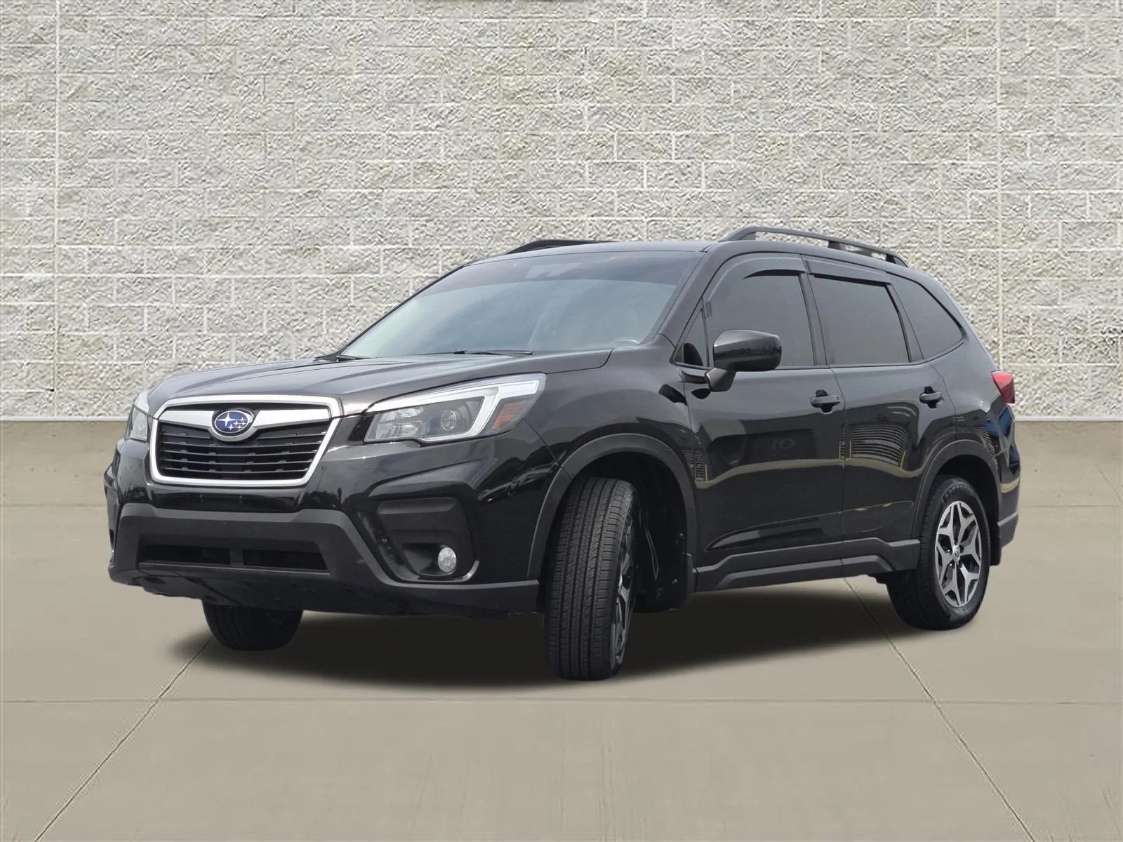 Used 2021 Crystal Black Silica Subaru Premium image 3