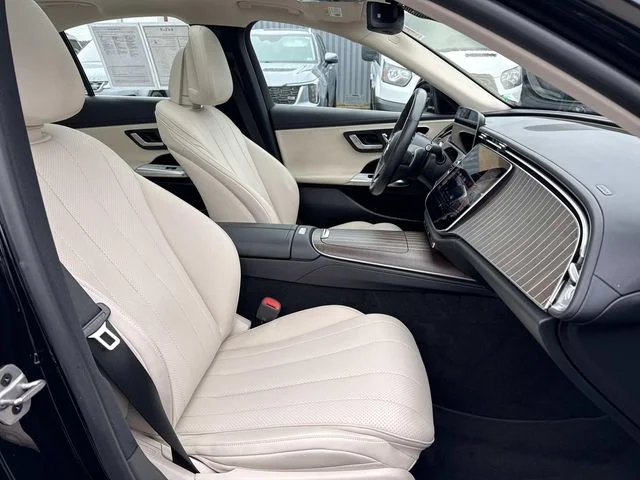 Used 2025 Black Mercedes-Benz E 350 image 16