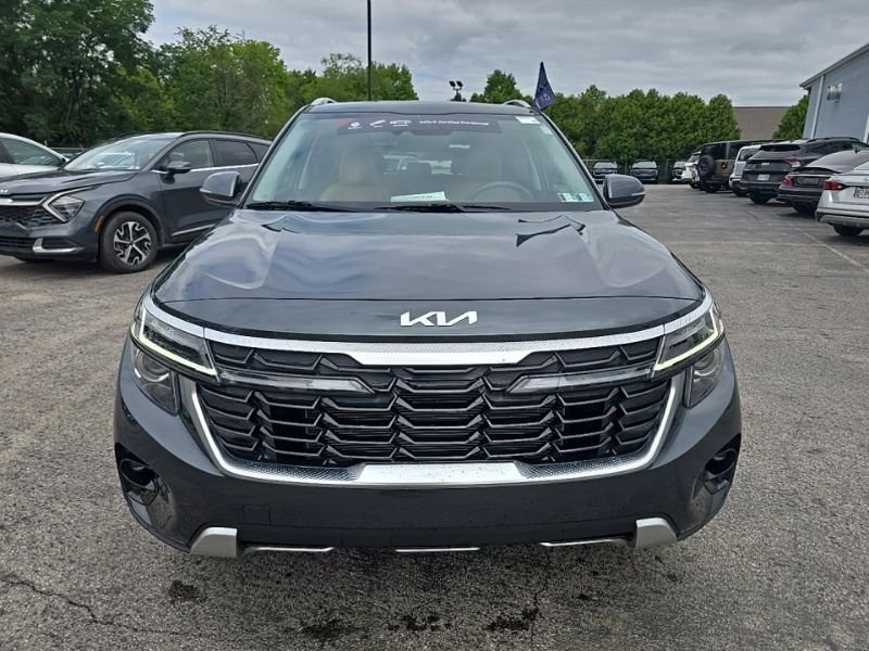 Used 2024 Gray Kia EX image 2