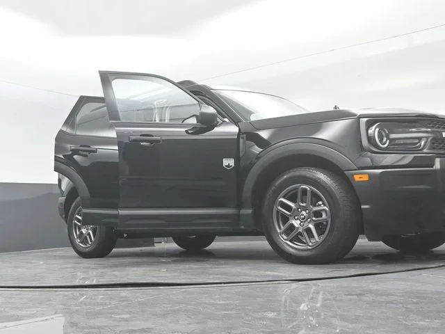 Certified Used 2025 Shadow Black Ford Big Bend image 59