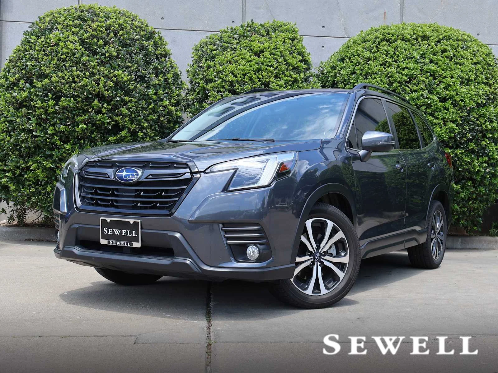 2023 Subaru Forester Limited's photo