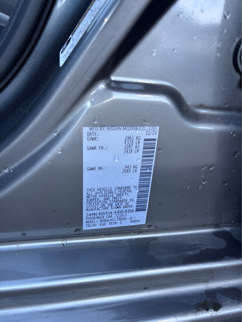 Used 2025 Gray Nissan 2.5 SV image 41