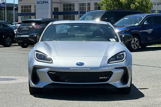 New 2026 ICE SILVER METALLIC Subaru tS image 6