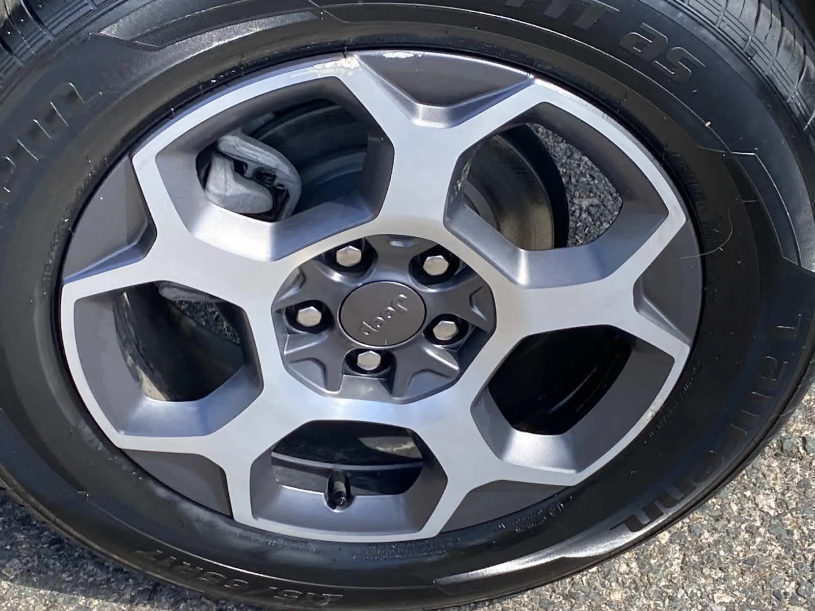 Certified Used 2022 Sting-Gray Clearcoat Jeep Trailhawk image 31