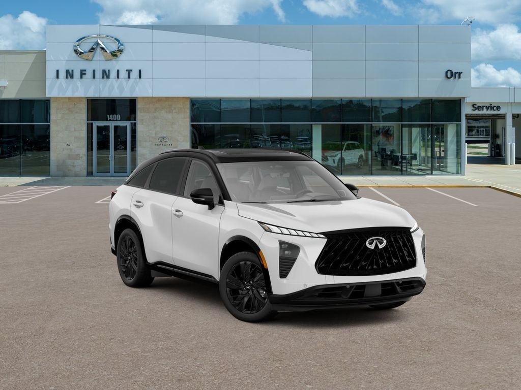 New 2027 2T RAD WHT INFINITI Sport AWD image 4