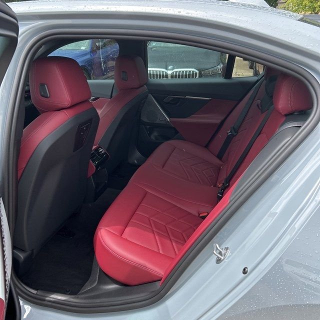 Certified Used 2025 Brooklyn Grey Metallic BMW xDrive40 image 4