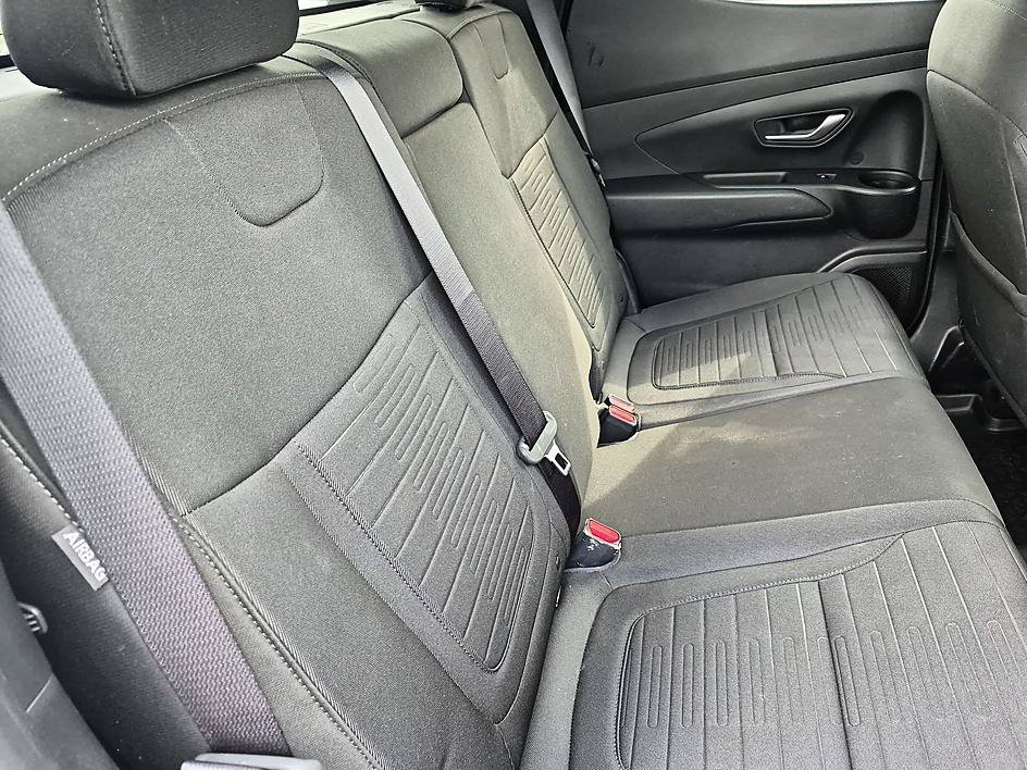 Used 2024 Hampton Gray Hyundai SEL image 31