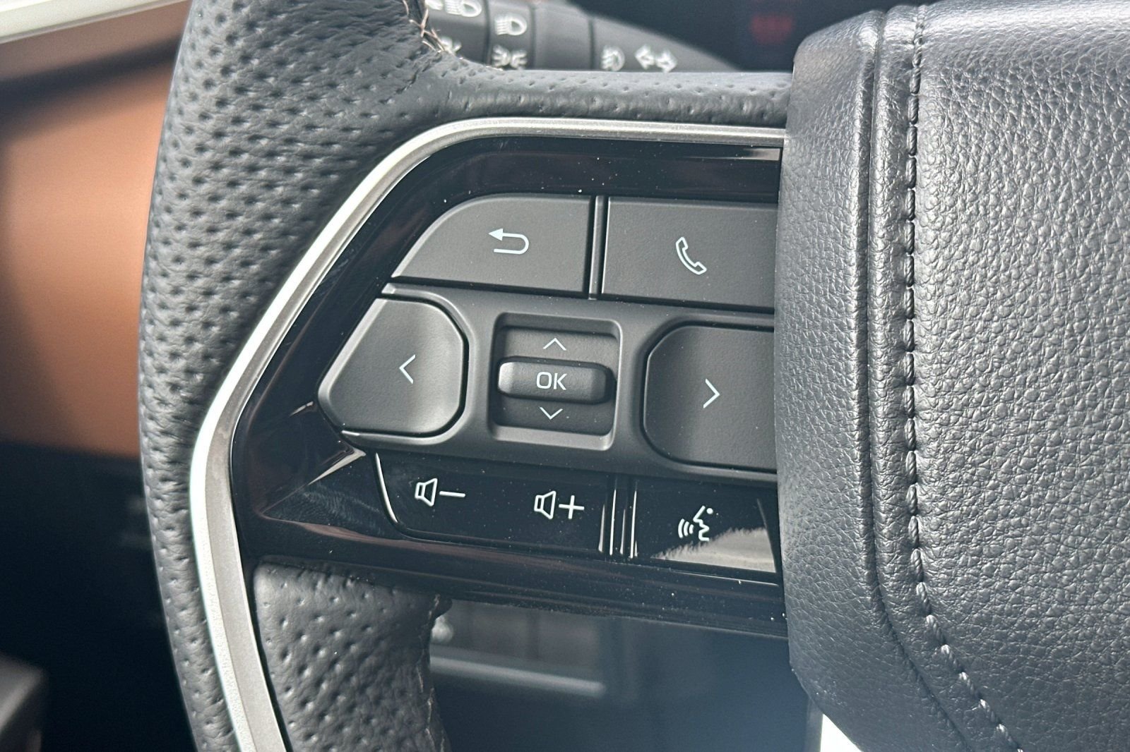 2025 Toyota Tundra 1794 Edition - Photo 26