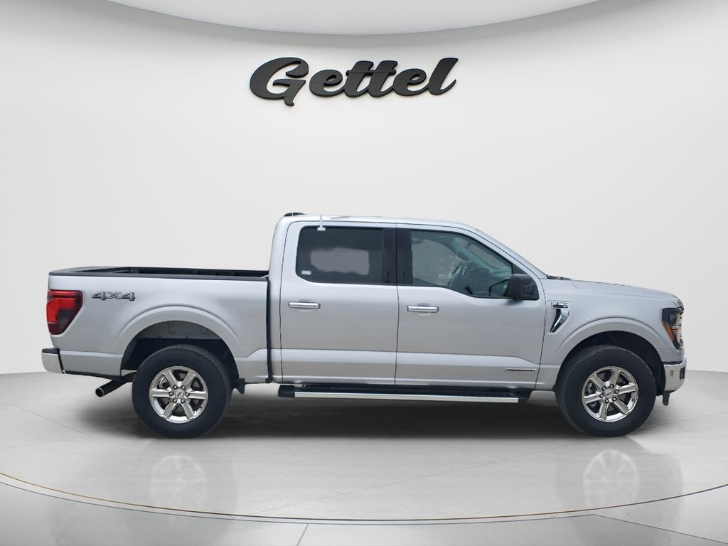 Used 2024 Silver Ford XLT image 3