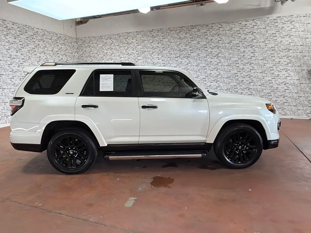 Used 2021 Blizzard Pearl Toyota Nightshade image 8