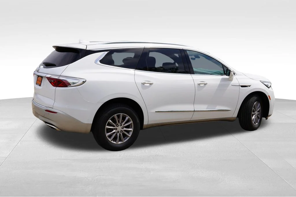 Used 2022 Summit White Buick Premium Group image 4
