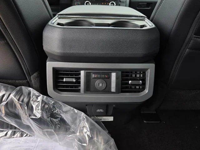 New 2026 Agate Black Metallic Ford F-250® Lariat® image 39