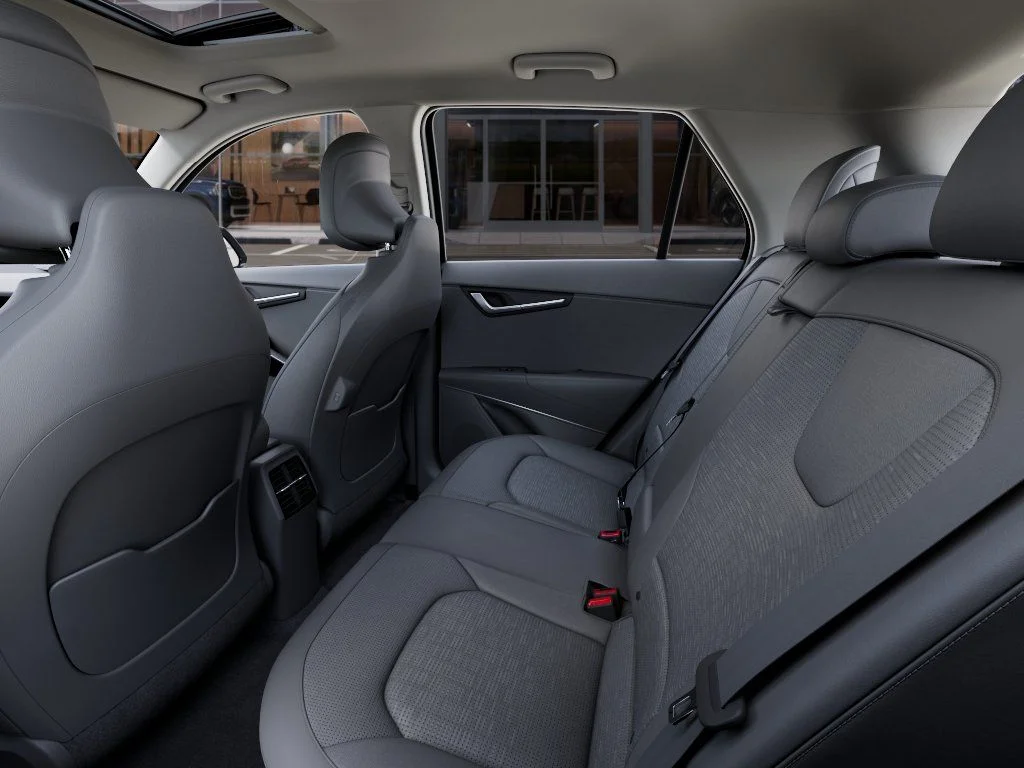 New 2026 Black Kia Wave image 18
