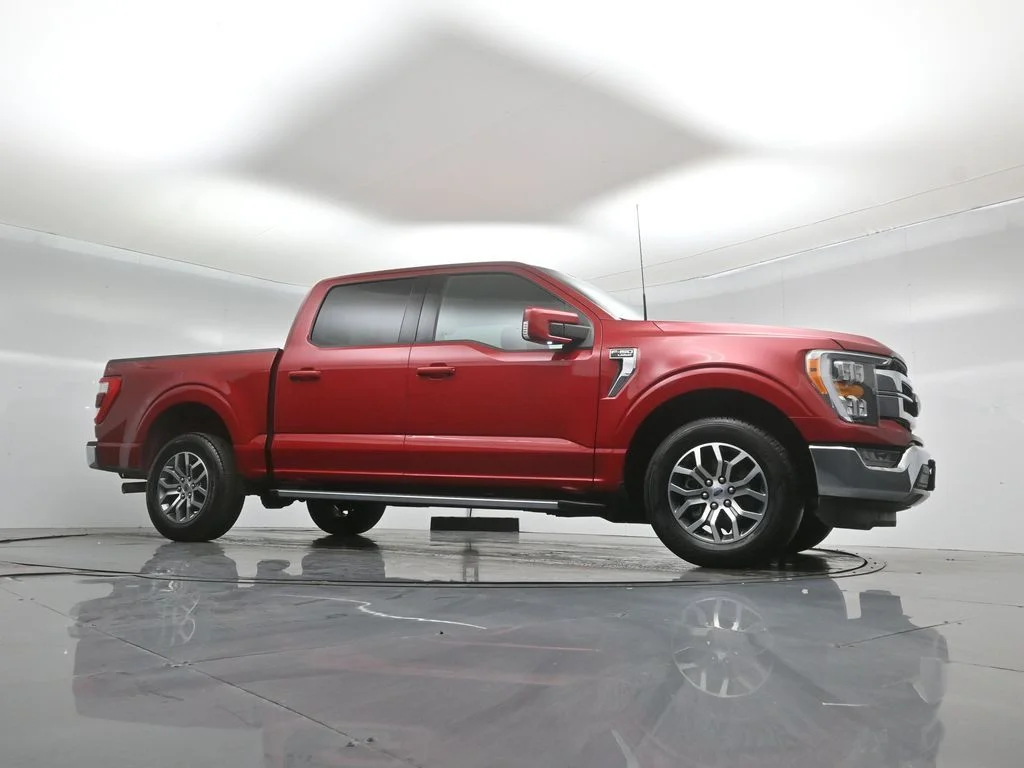 Certified Used 2022 Red Ford Lariat image 4