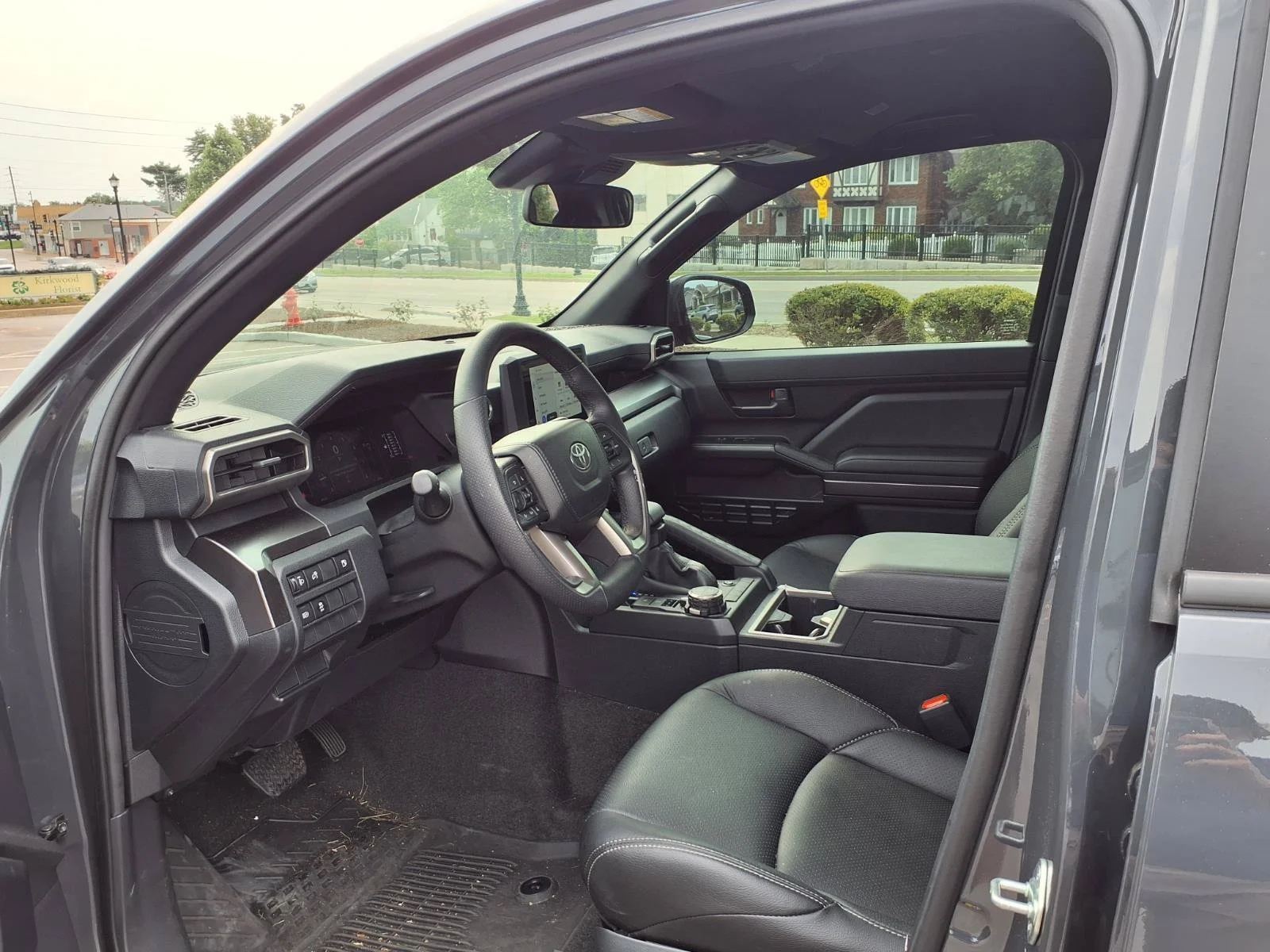 Certified Used 2025 Underground Toyota SR5 image 20